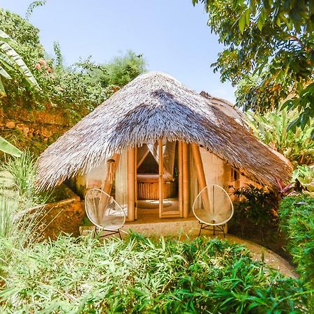 Le Bamboo Bali Uluwatu Exterior foto